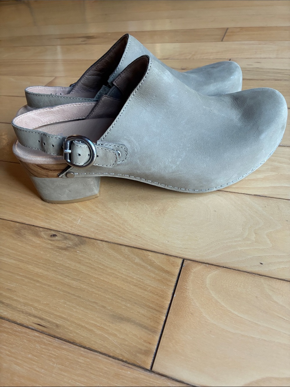 Dansko - Picture 3 of 16